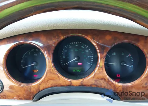 1998 Jaguar Xj8 Vanden Plas из США, поврежденный, VIN SAJKX6249WC844067